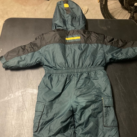 Hooded Snowsuit Boys 3T - Picture 2 of 5